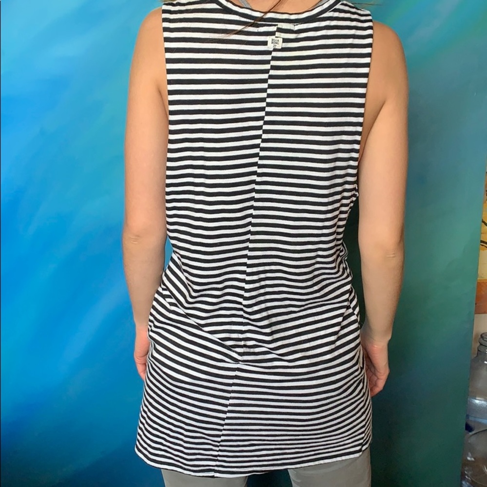 Tunic - Picture 3 of 4